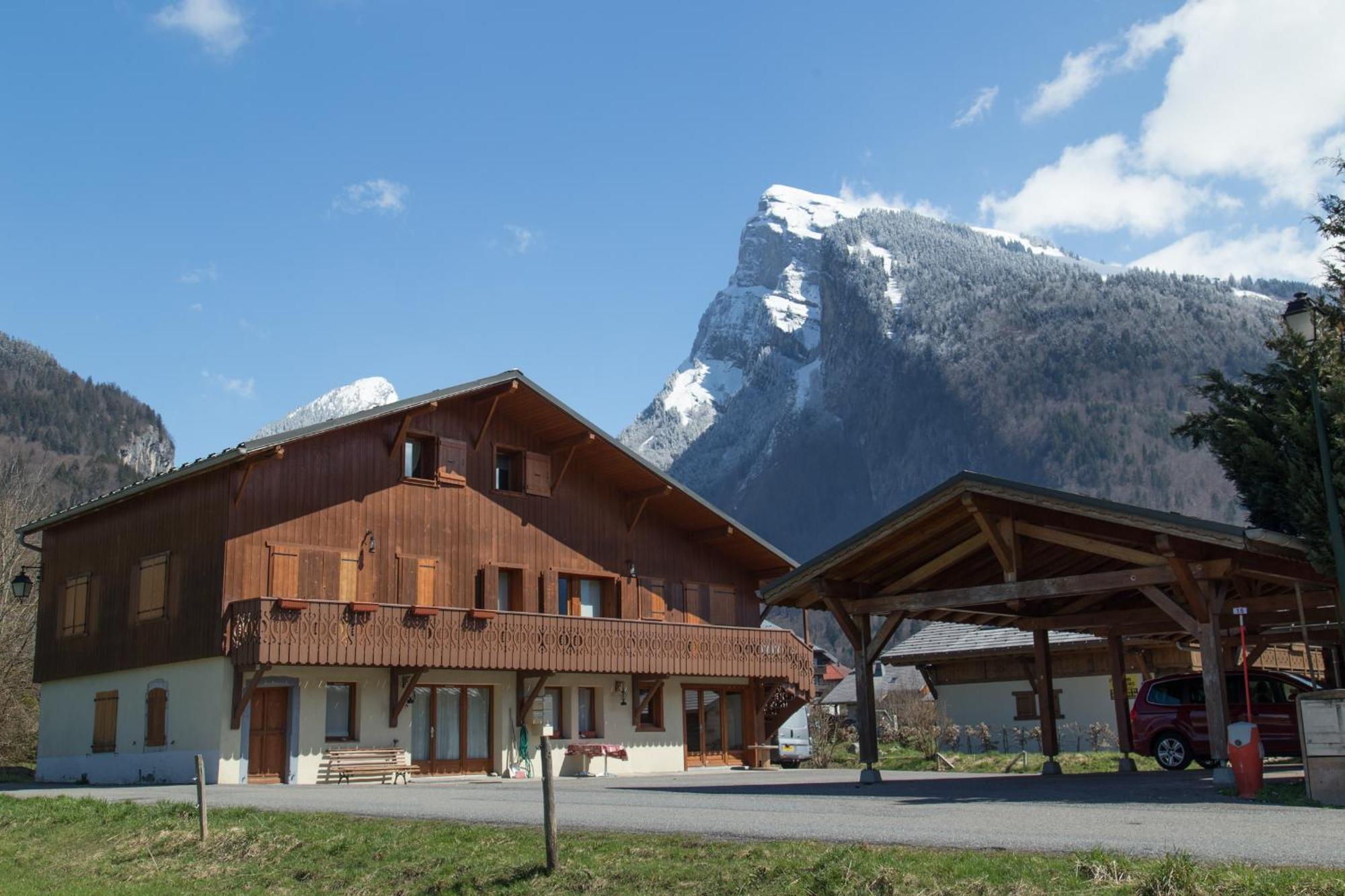 Particulier Loue 2 Appartements Communicants Dans Chalet A Samoens Jusqu A 16 Couchages Zewnętrze zdjęcie